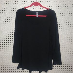 LuLaRoe Black Lynnae
